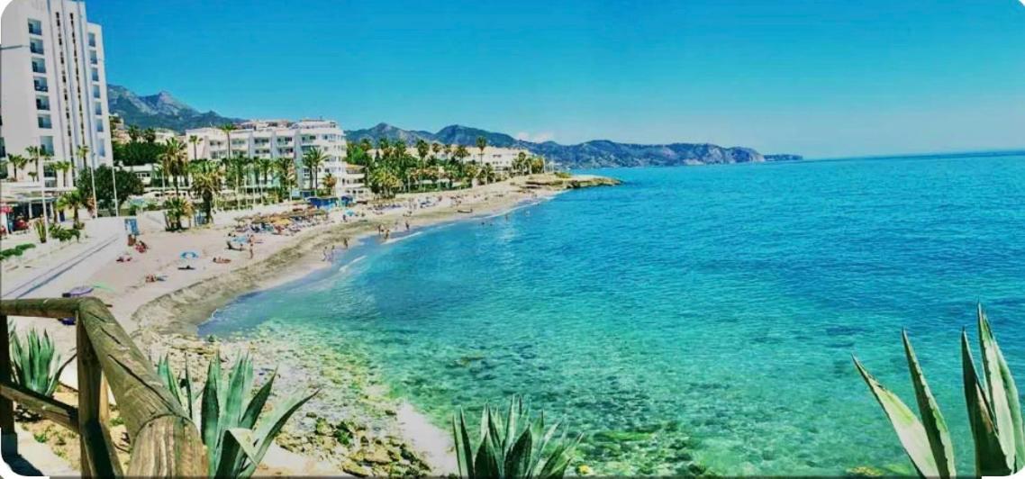 Apartamento E&D Nerja Extérieur photo